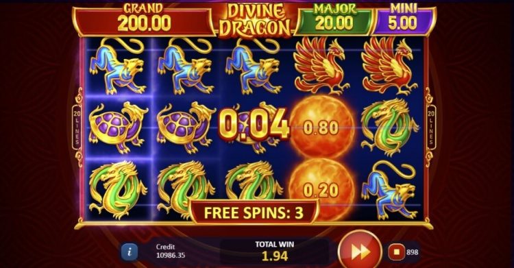 Divine Dragon Hold and Win gokkast Free Spins