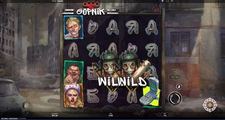 Sneaky Slots Gopnik Gameplay